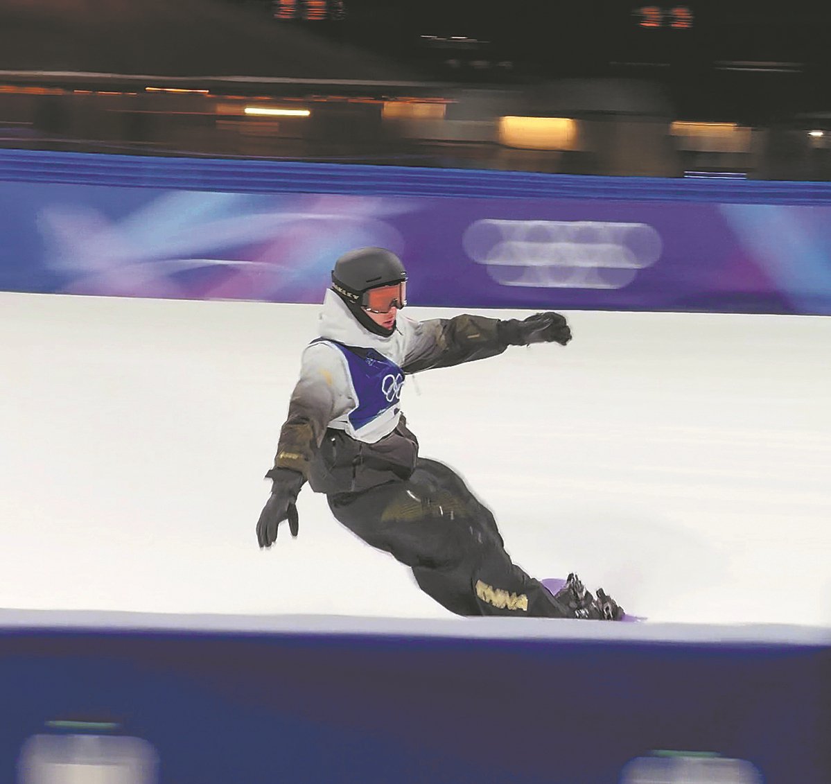 Su Yiming in action during the competition
